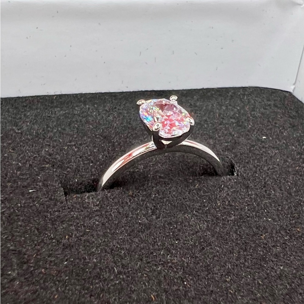 NIB 925 Sterling Silver Zircon Ring Size 7 - Picture 12 of 16